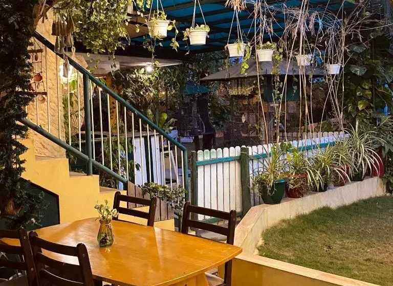 ベッドアンドブレックファースト Abihon Hoferhaus Mactan Guesthouse