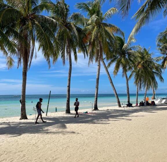 Caleo Boracay Island Station 3