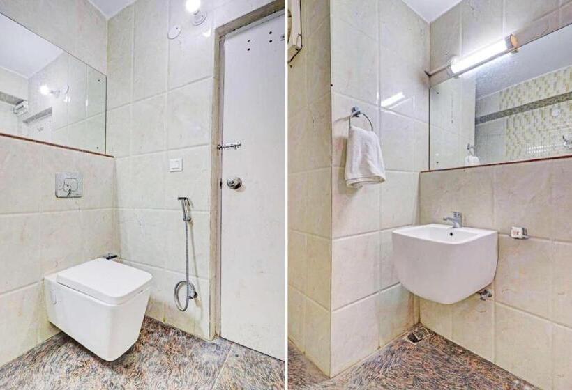 Отель All Season Stayz