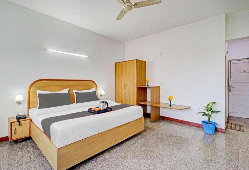 Отель All Season Stayz