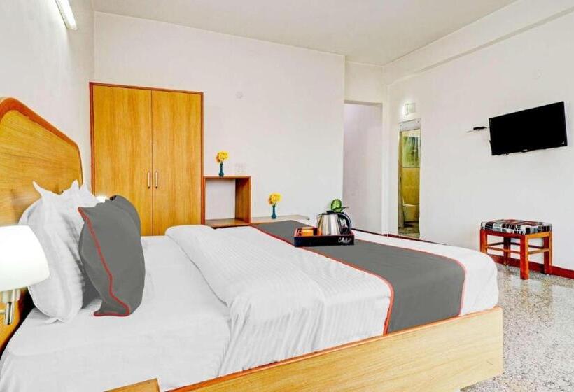 Отель All Season Stayz