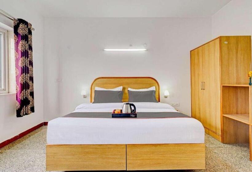 Отель All Season Stayz