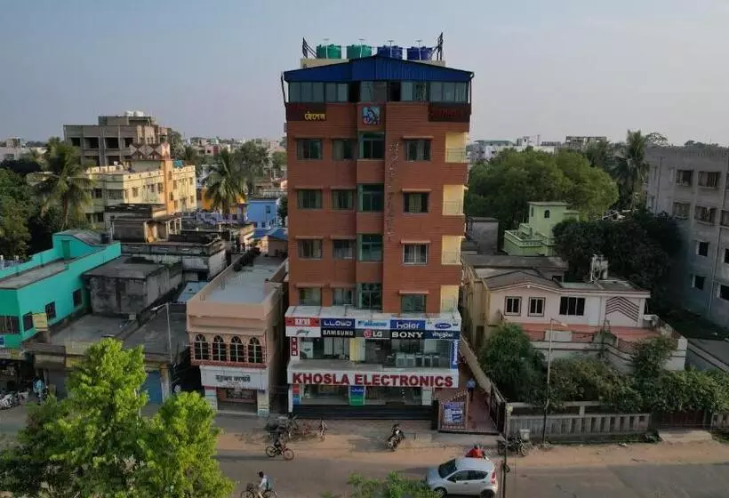 ホテル Tulusi Inn ! Bolpur, Shantiniketan