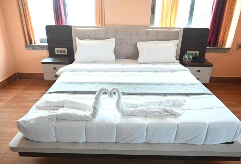 בית מלון כפרי Tulusi Inn ! Bolpur, Shantiniketan