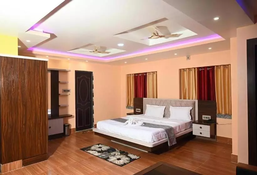 ホテル Tulusi Inn ! Bolpur, Shantiniketan