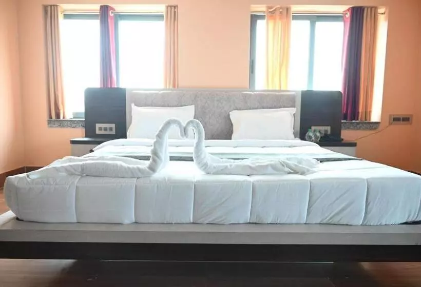 ホテル Tulusi Inn ! Bolpur, Shantiniketan