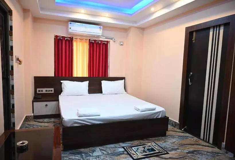 ホテル Tulusi Inn ! Bolpur, Shantiniketan