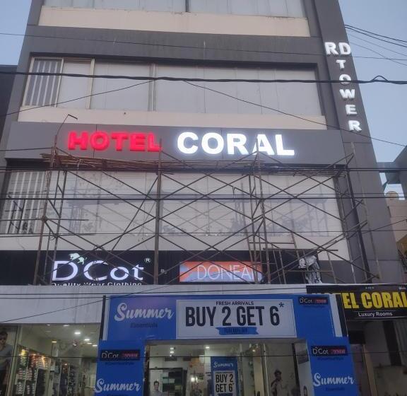Отель Coral