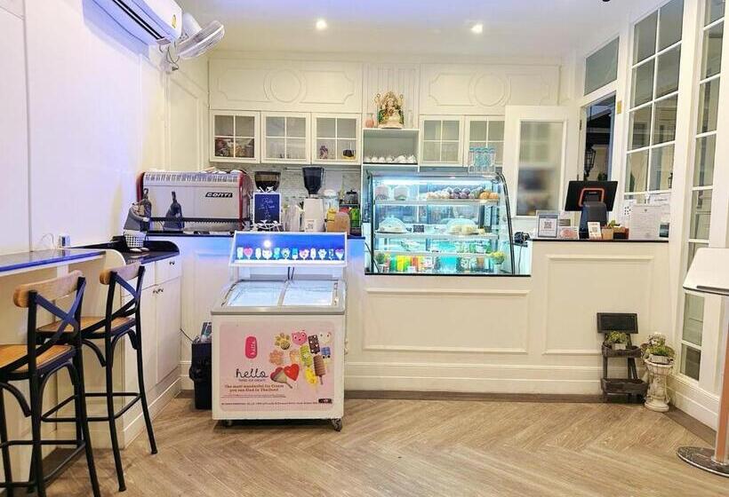 בית מלון כפרי Jomtien Beach, Pattaya   Seven Seas Côte D Azur