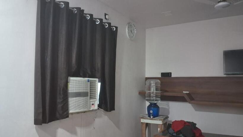 בית מלון כפרי Shriya Inn