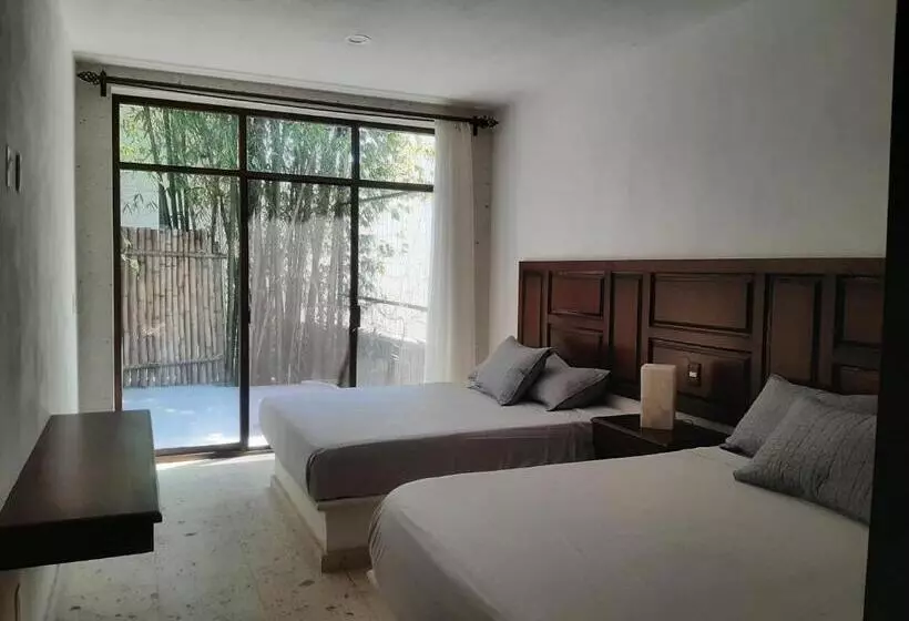 ホテル Edén Cuernavaca Doble