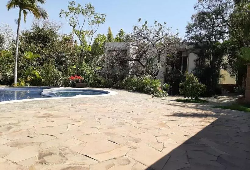 ホテル Edén Cuernavaca Doble