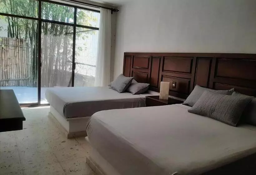 ホテル Edén Cuernavaca Doble