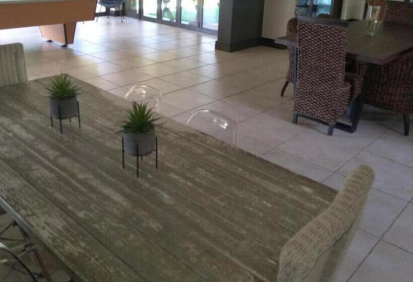 פנסיון Casa Bali Resort