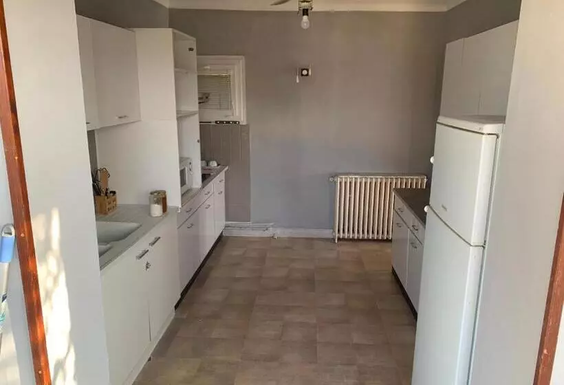 ペンション Chambre Privée Dans Maison D Hotes 10 Minutes à Pied Gare & Centre