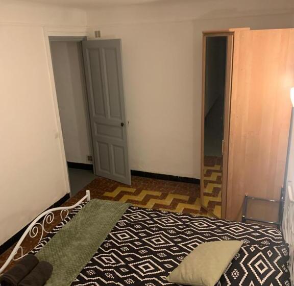 Pensionat Chambre Privée Dans Maison D Hotes 10 Minutes à Pied Gare & Centre