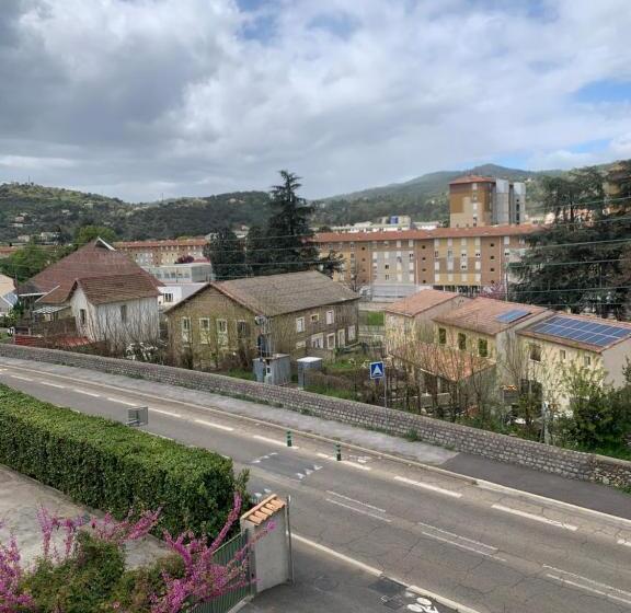 Pensionat Chambre Privée Dans Maison D Hotes 10 Minutes à Pied Gare & Centre