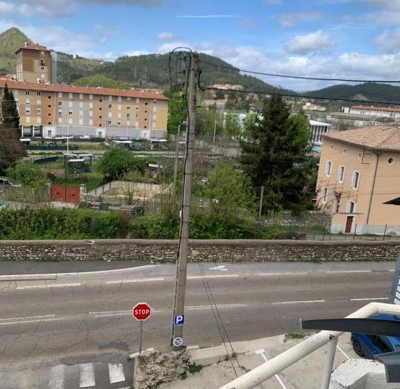 Pensionat Chambre Privée Dans Maison D Hotes 10 Minutes à Pied Gare & Centre