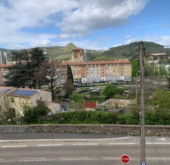 Pensionat Chambre Privée Dans Maison D Hotes 10 Minutes à Pied Gare & Centre