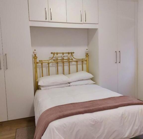 膳宿费 Die Regte Plek