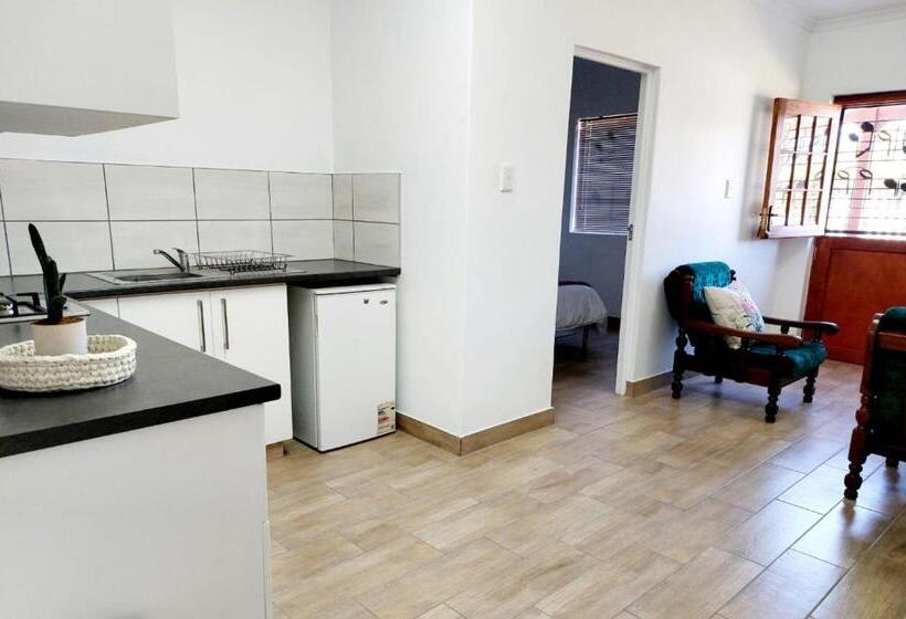 膳宿费 Die Regte Plek