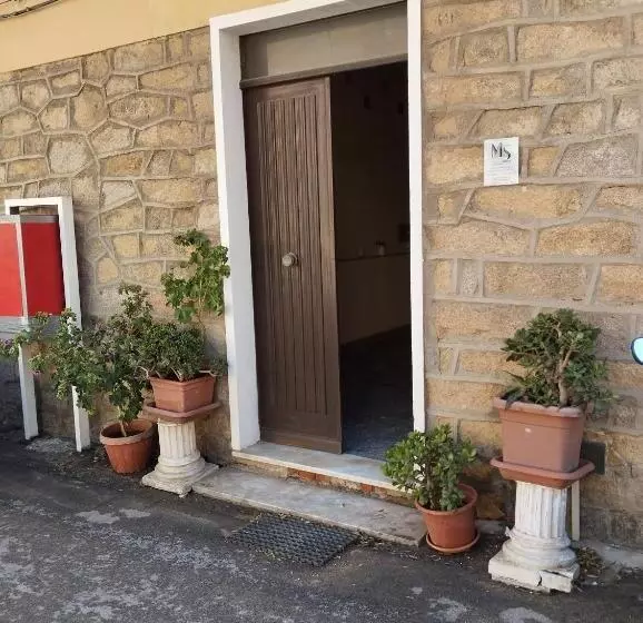 ペンション La Maddalena B&b Da Marco