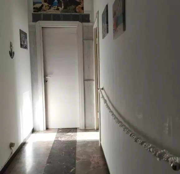 ペンション La Maddalena B&b Da Marco