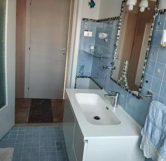 ペンション La Maddalena B&b Da Marco