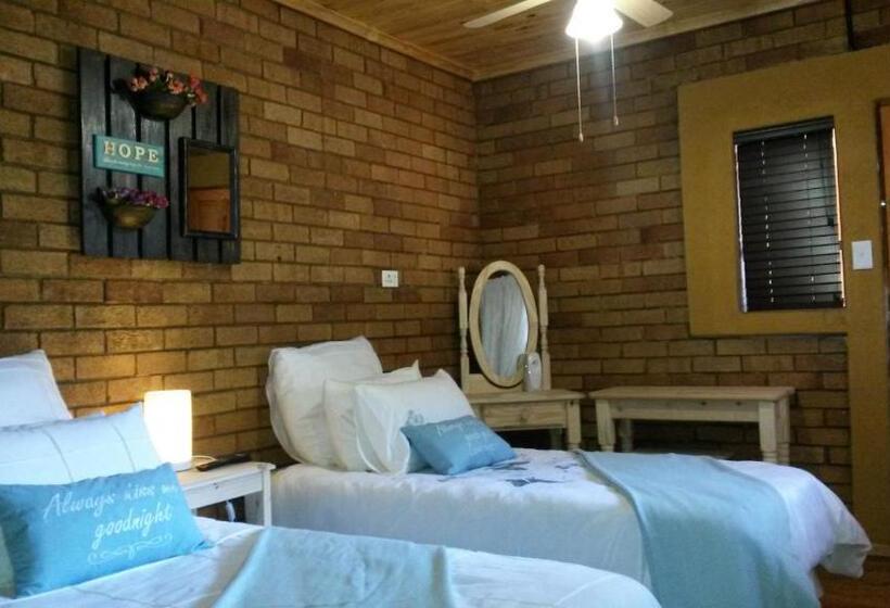 Pension Magnolia Guesthouse & Coffeeshop