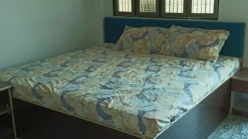 پانسیون Pratham Samriddh Guest House
