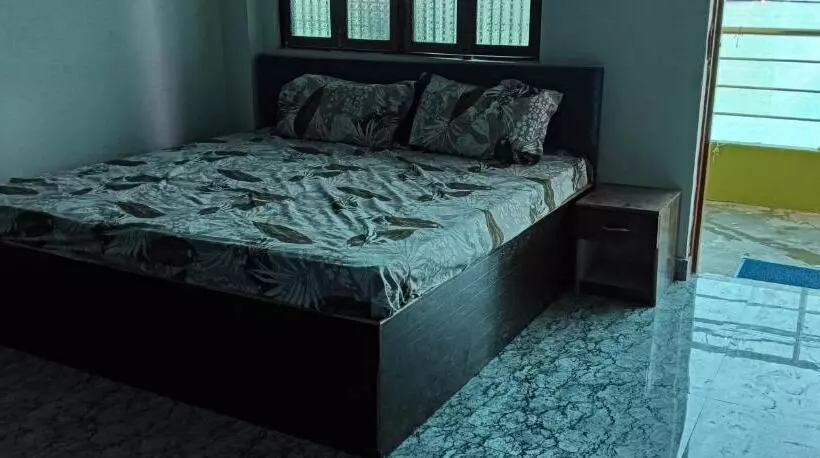 پانسیون Pratham Samriddh Guest House