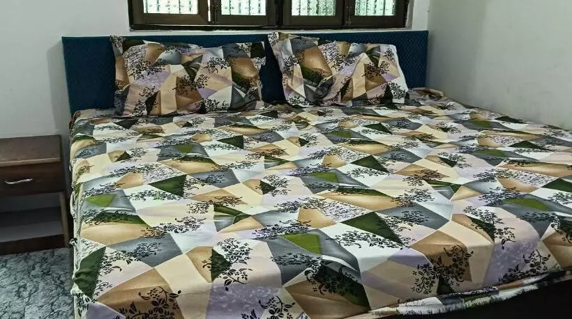پانسیون Pratham Samriddh Guest House