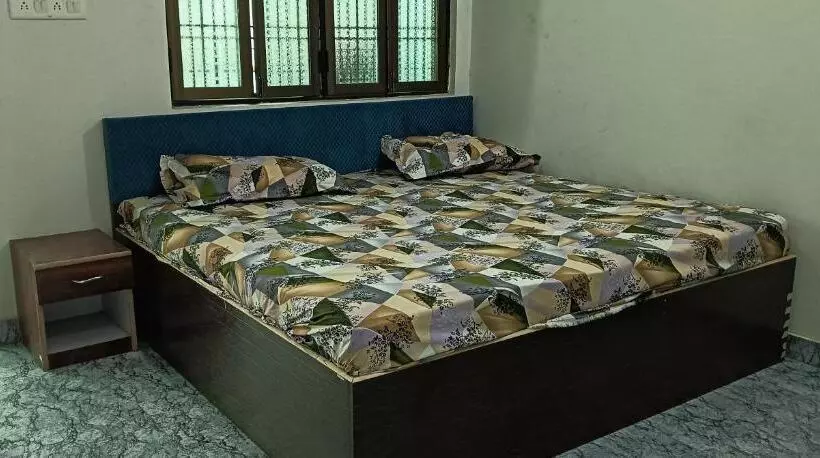 پانسیون Pratham Samriddh Guest House
