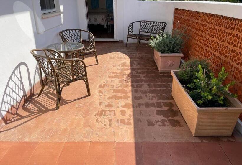 פנסיון Sunny Room In A Cozy Villa