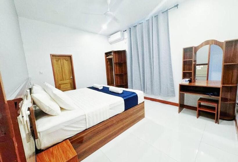 Picturesque Luxury Hotel Close To Beach