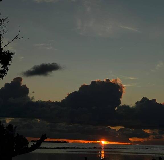 Picturesque Luxury Hotel Close To Beach