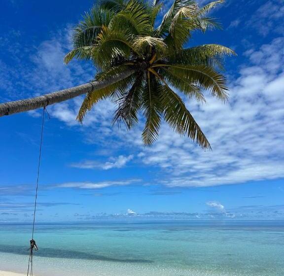 Picturesque Luxury Hotel Close To Beach