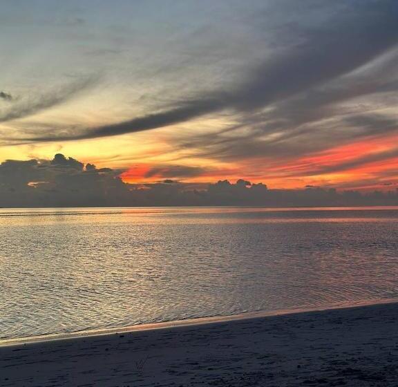 Picturesque Luxury Hotel Close To Beach
