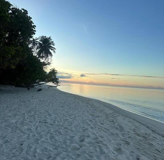 Picturesque Luxury Hotel Close To Beach