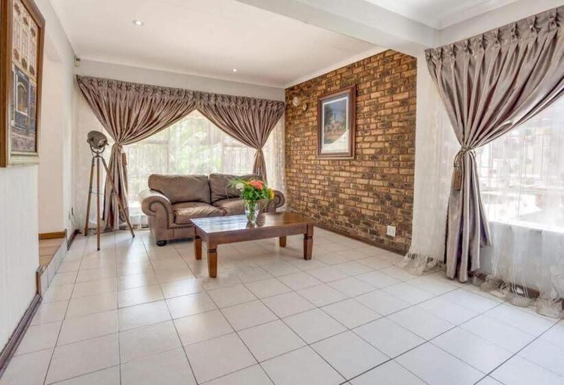 Bed and Breakfast Avontuur Mason