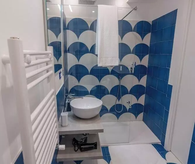 Aamiaismajoitus (B&B) Elite Luxury Suites