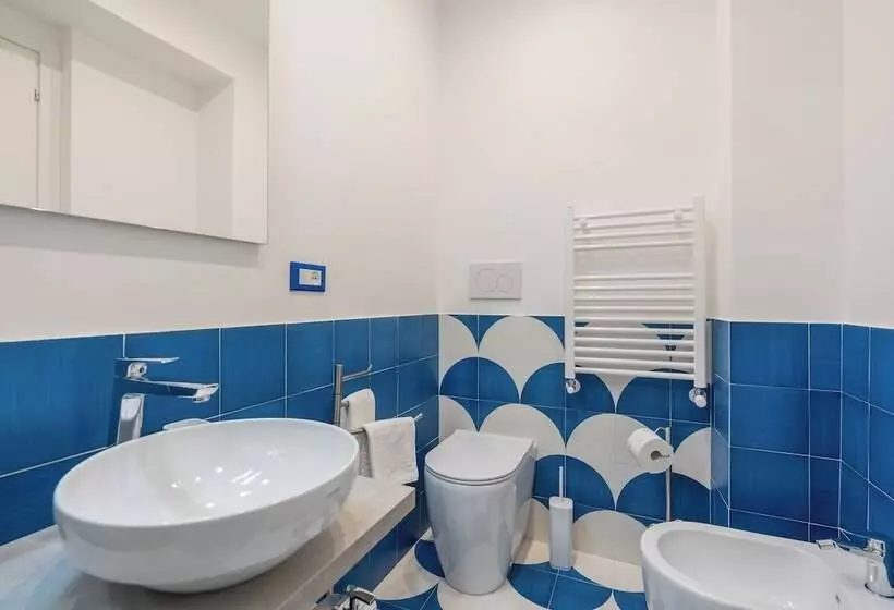 Aamiaismajoitus (B&B) Elite Luxury Suites