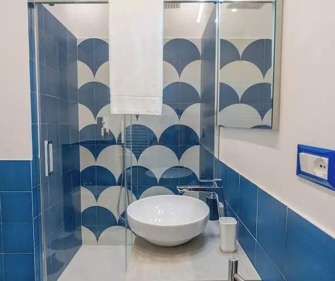 Aamiaismajoitus (B&B) Elite Luxury Suites