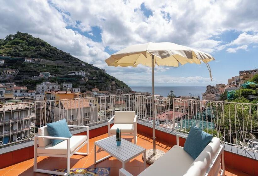 تختخواب و صبحانه Elite Luxury Suites