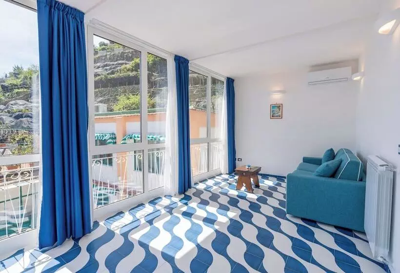 Aamiaismajoitus (B&B) Elite Luxury Suites