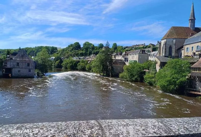 Aamiaismajoitus (B&B) Les Chaumes Violettes