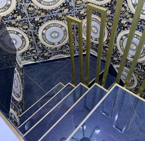 Szálloda Bristol Palace