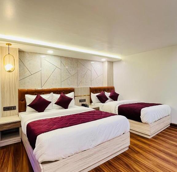 Hotel Goroomgo Broadway Boutique Mall Road Darjeeling