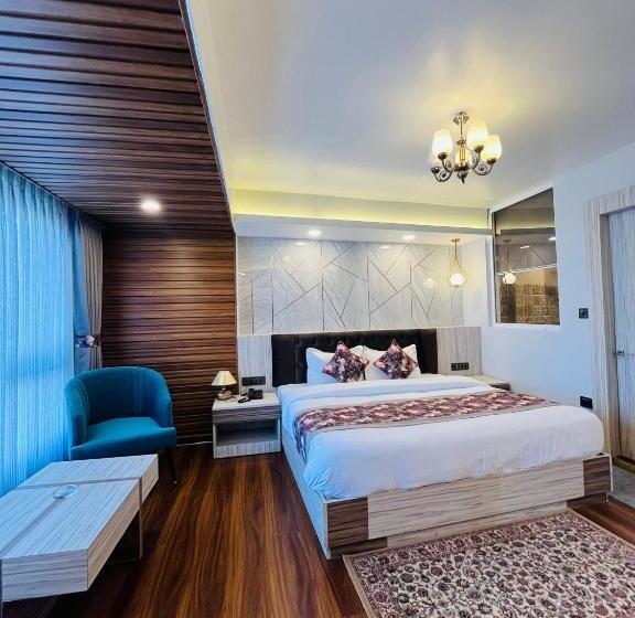 Hotel Goroomgo Broadway Boutique Mall Road Darjeeling