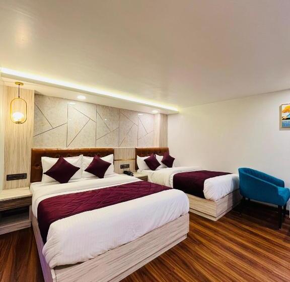 Hotel Goroomgo Broadway Boutique Mall Road Darjeeling